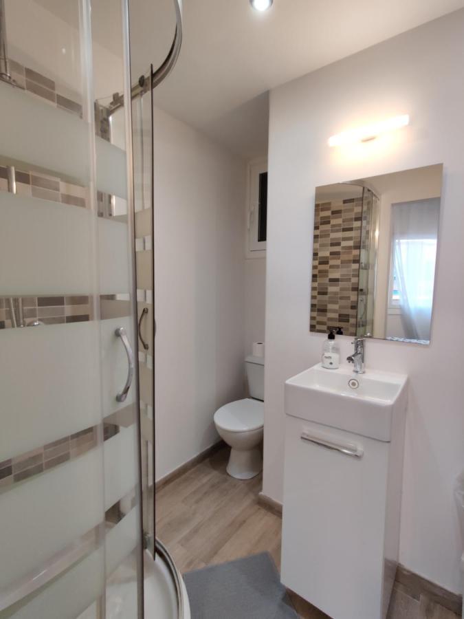 Family Apartment Close To Parc Gueell Barcelona Bagian luar foto