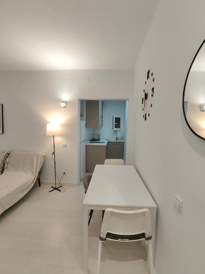 Family Apartment Close To Parc Gueell Barcelona Bagian luar foto